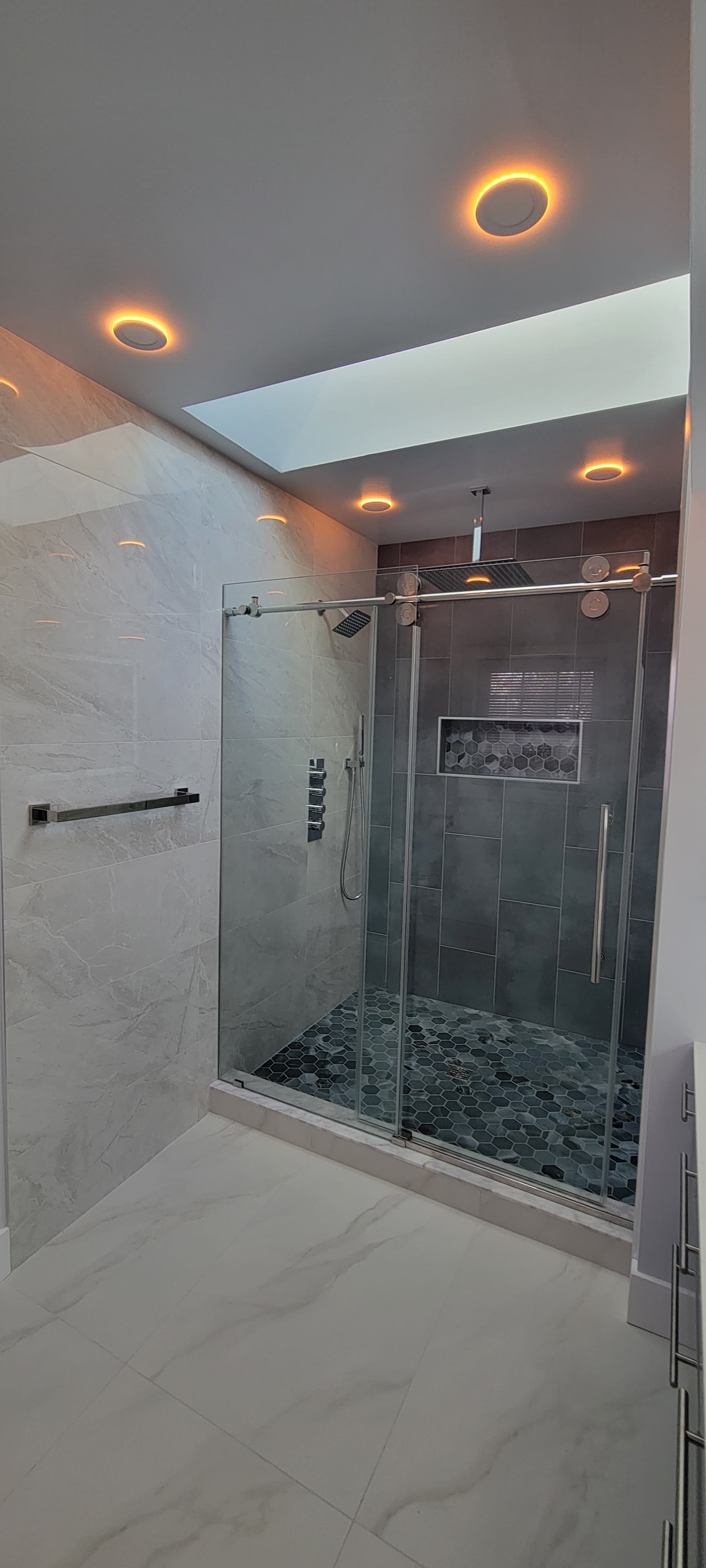 Bathrooms image