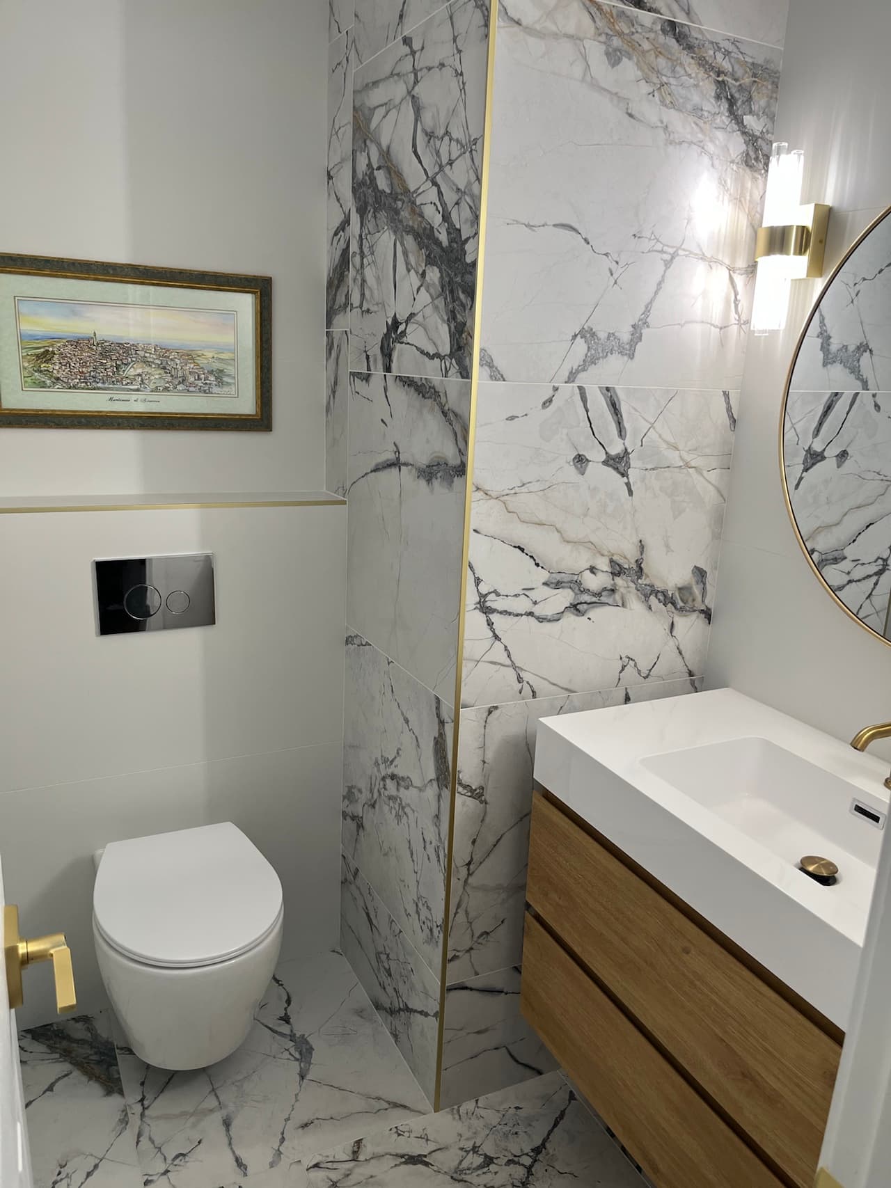Bathrooms image